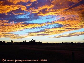 5b- Hot summer sky Halswell ChCh NZ